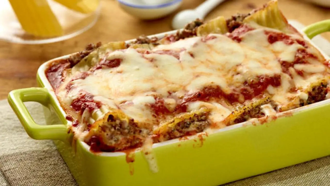 Beef and Cheese Manicotti