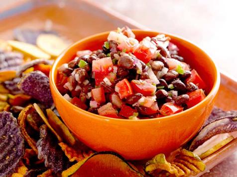 Black Bean Salsa with Exotic Fruit and Vegetable Chips