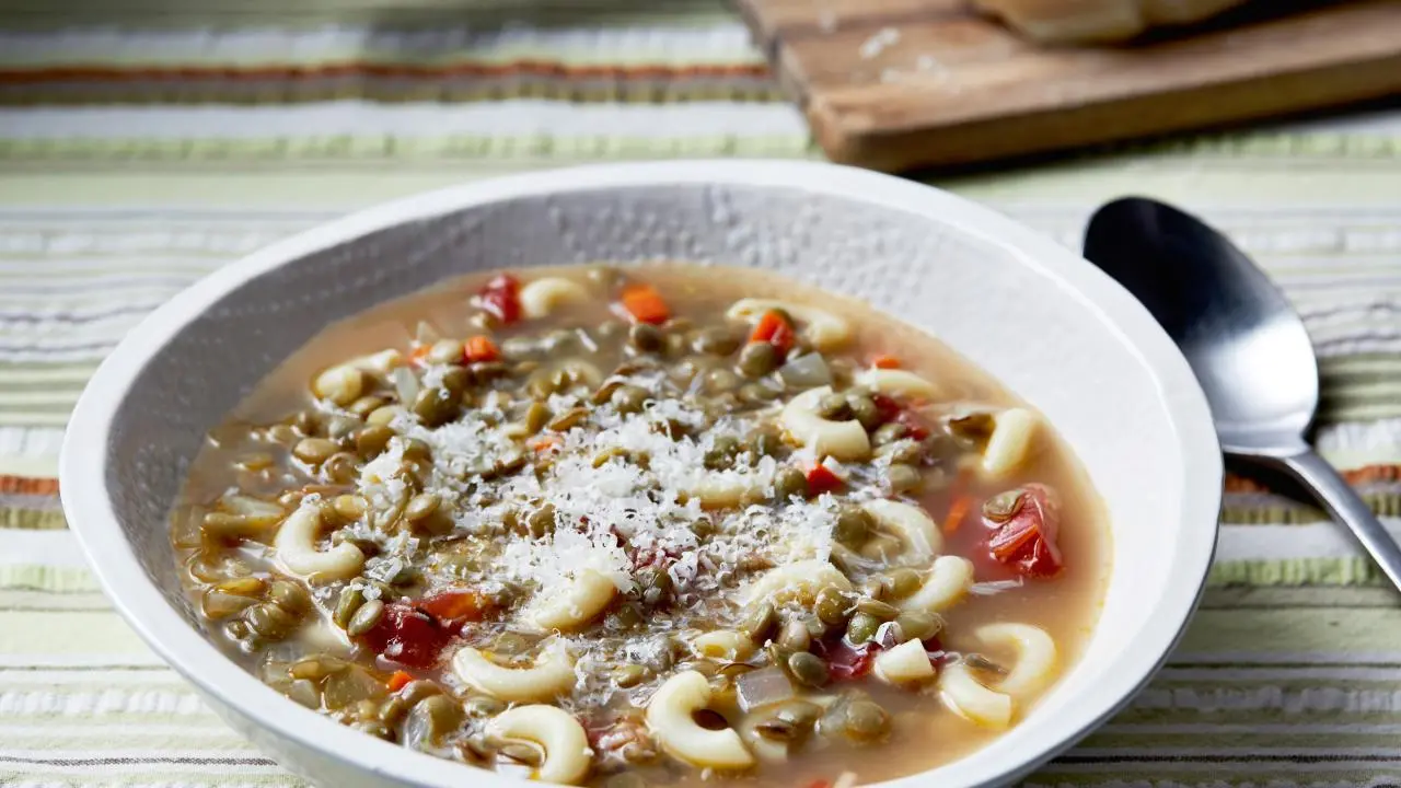 Giada's Easy Lentil Soup