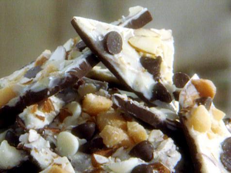 White Chocolate Macadamia Nut Bark