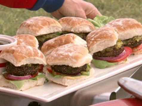 Black Pepper-Crusted Burgers with Mustard Sauce