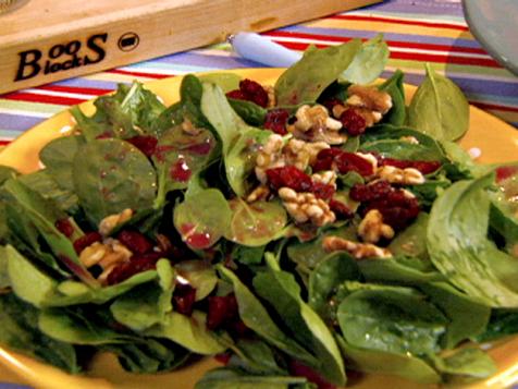 Spinach Salad with Dried Cranberries, Walnuts and Pomegranate Vinaigrette