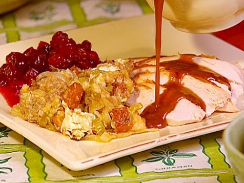 Whole Thanksgiving Turkey with Miles Standish Stuffing and Gravy