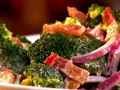 Broccoli Salad. The Neelys
NY-0301
Down Home with the Neelys