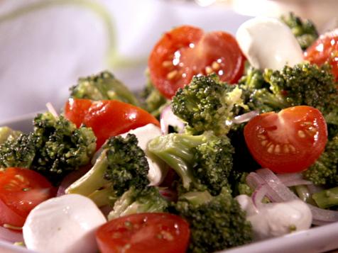 Broccoli and Mozzarella Salad