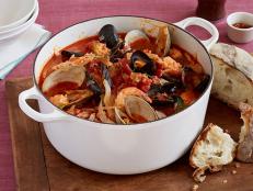 Giada De Laurentiis' Cioppino, an Italian-American fisherman's stew, is a lighter alternative to heavy holiday meals, from Everyday Italian on Food Network.