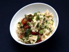 Food Network's Robert Irvine shares this easy recipe for delicious, zesty pasta salad that can be prepared in less than an hour.