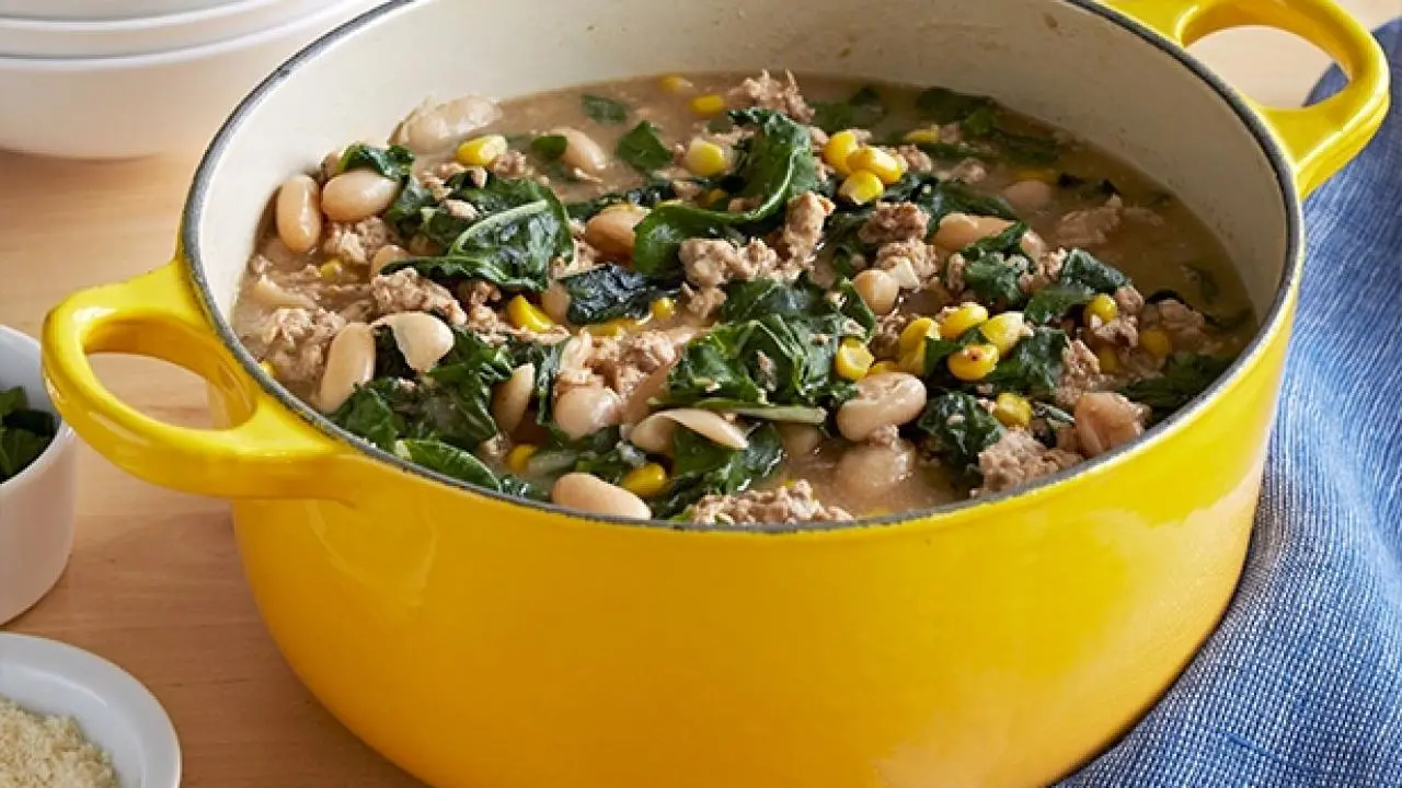 Giada's Bean and Chicken Chili