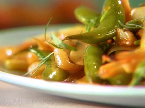 Snap Pea Salad with Tarragon and Fennel