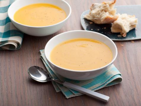 8 Healthy Soups You Need to Make This Fall