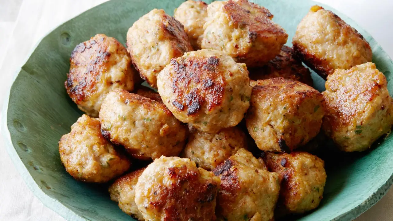 Guiltless Chicken Meatballs