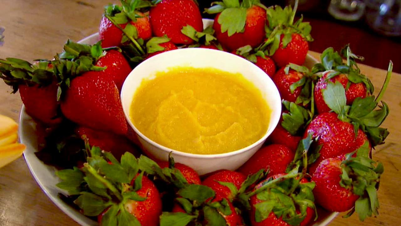 Orange Curd With Strawberries