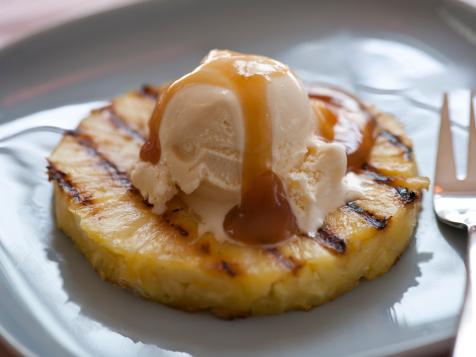 Grilled Pineapple with Vanilla Ice Cream And Rum Sauce