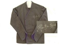 Ron Ben-Israel wants to give his Sweet Genius fans a chance to win a prize: his chef's coat, autographed.