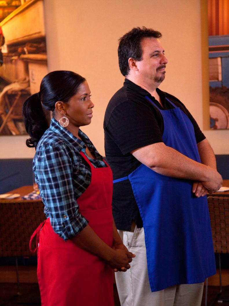 Worst Cooks in America Red Team Recruit Kelli Powers and Blue Team Recruit Vinnie Caligiuri face Red Team Leader Chef Anne Burrell and Blue Team Leader Chef Bobby Flay for the season finale challenge as seen on Food Network's Worst Cooks in America, Season 3.