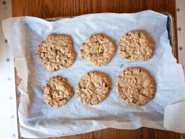 Gluten-Free Pistachio Cookies