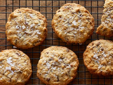 Anne's Super Yummy Chocolate Chunk Oatmeal Cookies — 12 Days of Cookies