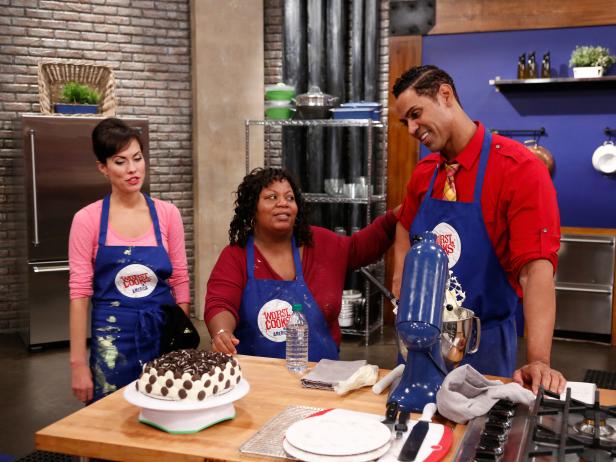 Carrie Lee Riggins, Carla Johnson and Chet Pourciau on Worst Cooks in America