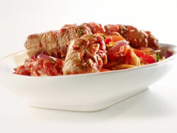 What is Rachael Ray's recipe for beef braciole?
