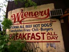 Don't expect to find any shredders, slicers or food processors at the Wienery in Minneapolis &mdash; chef and owner Pat Starr hand-cuts everything by himself, even the fries. Guy gave his thumbs-up to the Italian Combo, which includes Italian sausage, roast beef, cheese and habanero peppers.