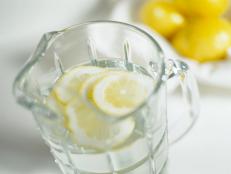 If you’re looking to eat healthier, completely overhauling your diet is not the answer—you’ll be back to your old habits in no time. Studies have shown that making small changes is the best way to create long-term habits. In this new series, we suggest small, easy steps you can take to a healthier you. First up: staying hydrated.
