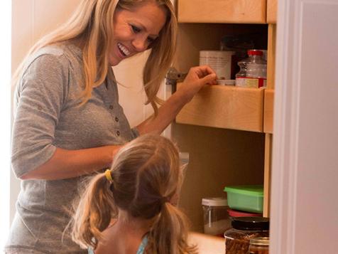 How to Spring-Clean Your Pantry in 6 Easy Steps, According to Melissa