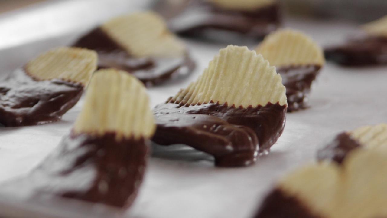 Ree's Chocolate-Covered Chips