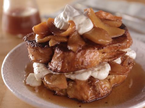 Vanilla-Cardamom Cast-Iron Skillet French Toast with Pan-Roasted Apples and Date Molasses