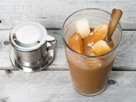 Cold Brew & Beyond: 5 Coffee Trends to Look for This Summer
