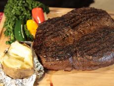 Selling about 1,000 pounds of beef each day, this restaurant is fit for hungry cowboys. Here you can feast on steaks, fried mushrooms, burgers and ribs. Finish the 72-ounce sirloin steak — plus a salad, a baked potato, shrimp cocktail and a buttered dinner roll — in under an hour and the meal is free.