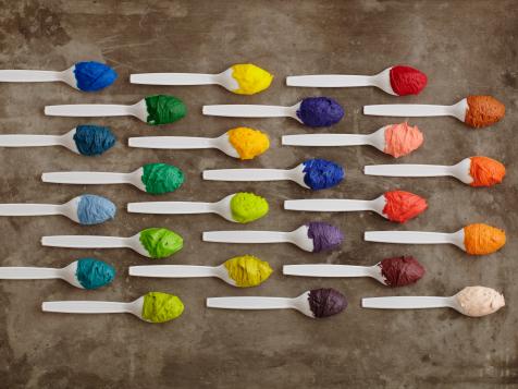Color Your Cupcakes: A Food Coloring Guide