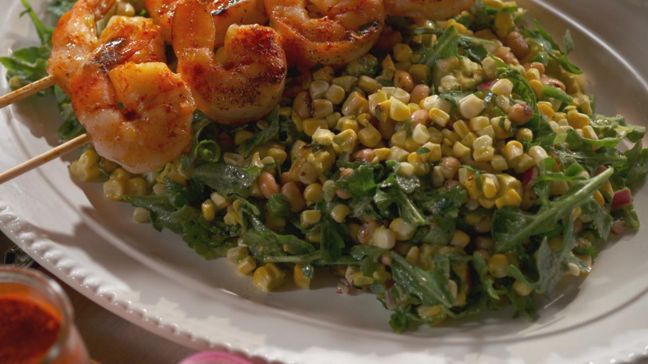 Grilled Shrimp and Corn Salad