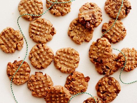Gluten-Free Peanut Butter-Chocolate Chunk Cookies