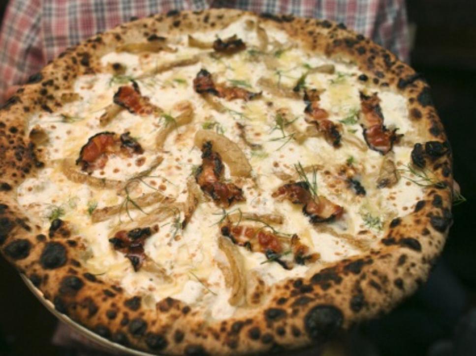 Best Pizza Restaurants in New York City : Food Network | Restaurants