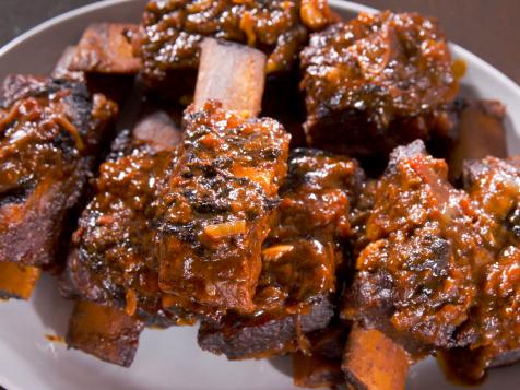 Sweet and Sticky BBQ Beef Ribs