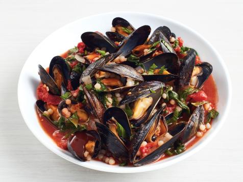 Mussels with Israeli Couscous