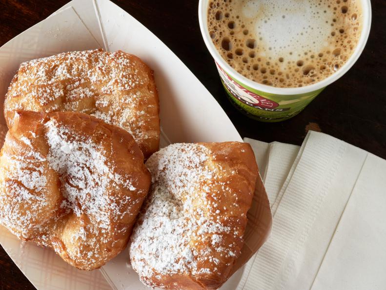 Beignet and chicory coffee at Cafe Beignet