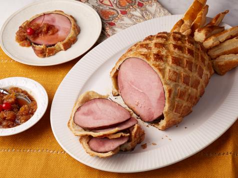 Christmas Ham Wrapped in Puff Pastry