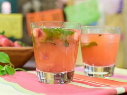 Sunny Anderson makes Strawberry Mint Margaritas, as seen on The Kitchen, Season 17.