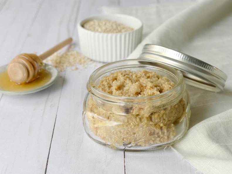 Mom may not have the time to get to the spa, but she’ll still love the gift of time to pamper herself at home. This homemade body scrub is easy to make with ingredients found in the pantry. Oatmeal works as an excellent exfoliant and can also calm redness. Honey is soothing and full of antioxidants. Just add 1/2 cup oatmeal (ground up coarsely in a blender or food processor) with 1/4 cup honey and 1/4 cup coconut oil. Store in a small mason jar with a tight fitting lid.