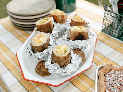 Bonfire Eggs with Green Peppers and Cheese