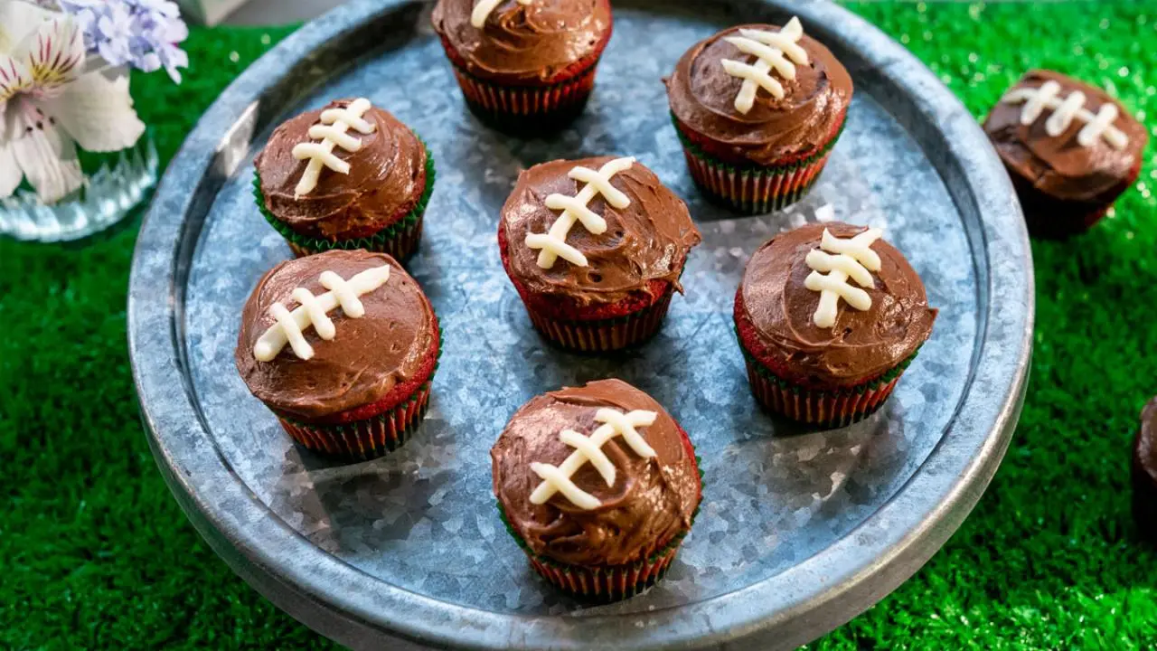 Kardea's Red Velvet Cupcakes