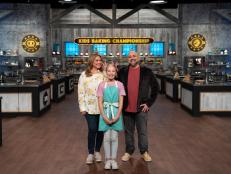 Hosts Duff Goldman and Valerie Bertinelli, Contestant Graysen Pinder, as seen on Kids Baking Championship, Season 8.