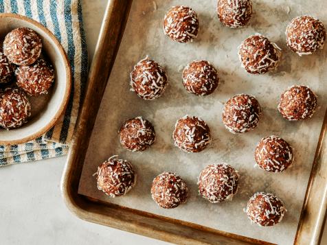 Almond, Coconut and Date Bites