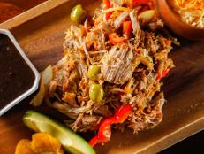<p>Jazz Bistro on 4th specializes in Cuban and Latin cuisine and feature Afro Cuban and Latin live jazz performances.</p>