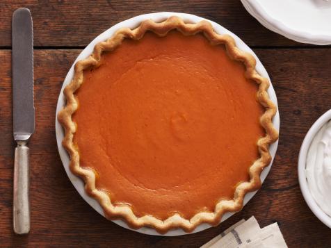 Can I Put Any Pie Filling in a Store-Bought Crust?