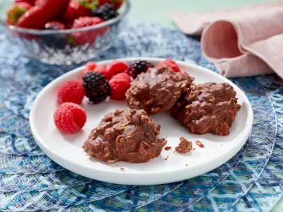 No Bake Cookies, as seen on Mary Makes It Easy, Season 1.