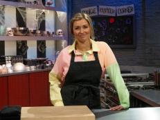 Contestant Justine Banks, as seen on Halloween Cookie Challenge, Season 1.