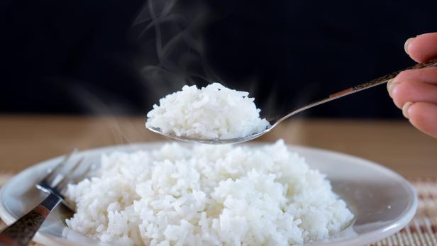 How to Reheat Rice 3 Ways