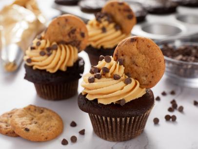 Close-up of Chocolate Chip Cupcakes, as seen on Mary Makes It Easy S2